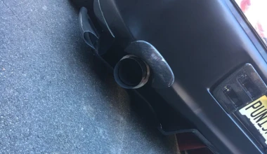 Καθηγητής πάει στο σχολείο με βελτιωμένο αυτοκίνητο (photos)