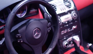 Μια σπάνια Mercedes SLR 722 S Roadster ψάχνει σπίτι