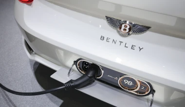 Πώς σας φαίνεται μία ηλεκτρική Bentley; (vid)