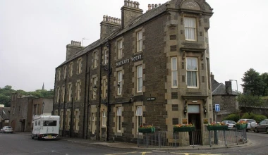 Οι 7 πιο παράξενοι δρόμοι του κόσμου