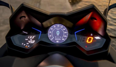 Πρώτη οδήγηση: Kymco AK 550