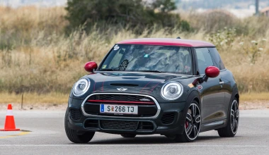MINI JCW Workout 2017: Στρίψαμε και φρενάραμε!
