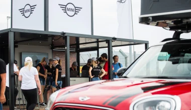 MINI JCW Workout 2017: Στρίψαμε και φρενάραμε!