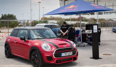MINI JCW Workout 2017: Στρίψαμε και φρενάραμε!