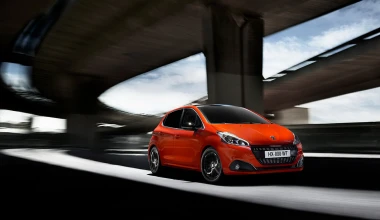 PEUGEOT 208. Fully Connected!