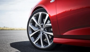 Έκδοση GSi και για το station Opel Insignia