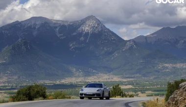 Με την Porsche Panamera 4 E-Hybrid στη λίμνη Δόξα