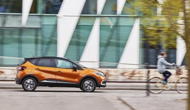 Νέο Renault CAPTUR. Το crossover που ζει κάθε στιγμή!