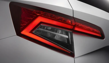 ΟΔΗΓΟΥΜΕ τα νέα Skoda Karoq 1.0 TSI, 1.5 TSI & 1.6 TDI