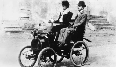 Louis Renault (1877-1944)