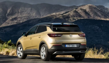 ΟΔΗΓΟΥΜΕ το νέο Opel Grandland X στην Ελλάδα