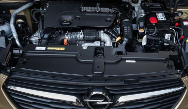 ΟΔΗΓΟΥΜΕ το νέο Opel Grandland X στην Ελλάδα