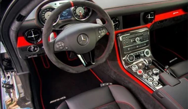 Πωλούνται τέσσερις AMG Black Edition σε 