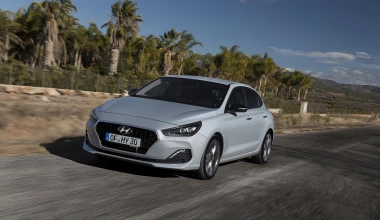 ΠΡΩΤΗ ΟΔΗΓΗΣΗ: Nέο Hyundai i30 Fastback