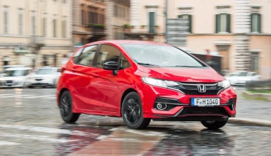 ΟΔΗΓΟΥΜΕ το νέο Honda Jazz 1.5 i-VTEC