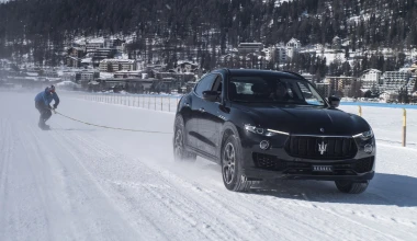 151,57 km/h πάνω σε μια σανίδα του snowboard