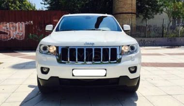 5 μεταχειρισμένα Jeep Grand Cherokee από 2.600 ευρώ