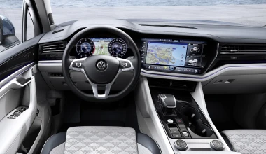 Νέο Touareg: Το πιο πολυτελές Volkswagen (vid)