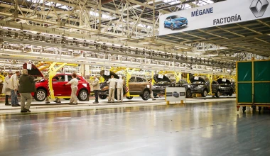 Το εργοστάσιο της Renault που έχει κατασκευάσει 7 εκατ. αυτοκίνητα (vid)
