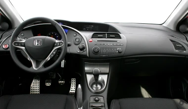 Honda Civic 1.8 5d - 2011