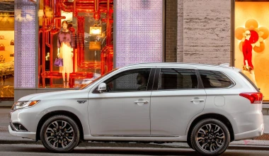Νέο Mitsubishi Outlander PHEV (vid)
