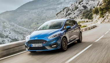 ΝΕΟ FORD FIESTA. Εσένα ποια έκδοση του πολυδιάστατου σουπερμίνι σου ταιριάζει;