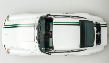 Αυτή ή μια καινούργια 911 GT2 RS;