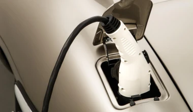 Στην παραγωγή η ηλεκτρική Jaguar E-Type!