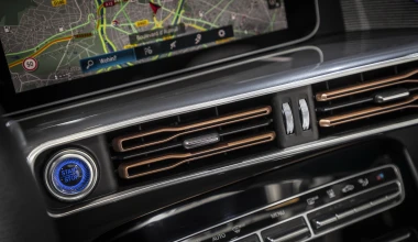 4 εκπλήξεις από τη Mercedes-Benz 