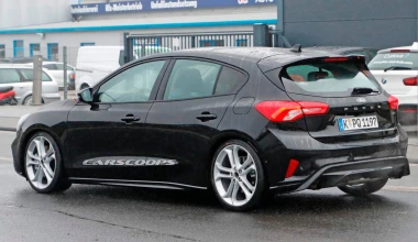 To νέο Ford Focus ST χωρίς ίχνος καμουφλάζ