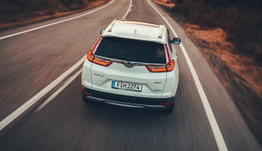 ΠΡΩΤΗ ΟΔΗΓΗΣΗ: Honda CR-V Hybrid