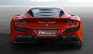 Νέα F8 Tributo: Με τον πιο ισχυρό V8 στην ιστορία της Ferrari