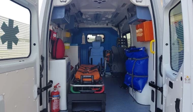 Το Nissan NV400 τώρα και σε ασθενοφόρο