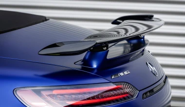 Η νέα Mercedes-AMG GT R Roadster με τους 585 ίππους
