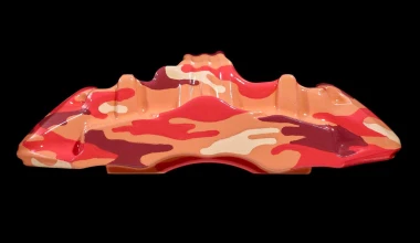 Βαρεθήκατε τις μονόχρωμες δαγκάνες φρένων;