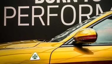 Χρυσή Alfa Romeo Giulia QV για το Mille Miglia