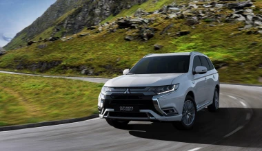 MITSUBISHI OUTLANDER PHEV. To Electric-Hybrid SUV