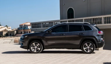 Οδηγούμε το νέο Jeep Cherokee
