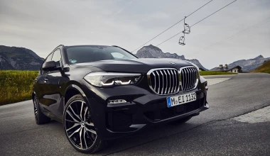 Νέα plug-in υβριδική ΒMW X5 xDrive45e των 394 ίππων!
