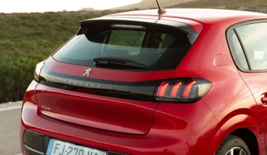 ΟΔΗΓΟΥΜΕ το νέο Peugeot 208