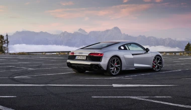 AUDI R8 V10 RWD: Mε 540 ίππους στους πίσω τροχούς! 