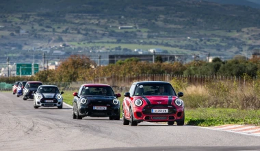 Τα MINI John Cooper Works στην πίστα των Μεγάρων