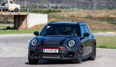 Τα MINI John Cooper Works στην πίστα των Μεγάρων