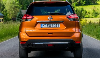 Nissan X-Trail. To Family SUV