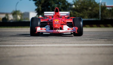 Για 6,6 εκ. δολάρια πωλήθηκε η F2002 του Schumacher