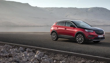 Οδηγούμε το Opel Grandland X Hybrid4 - Ορόσημο