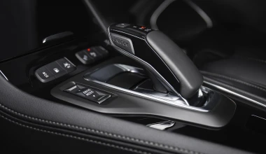 Οδηγούμε το Opel Grandland X Hybrid4 - Ορόσημο