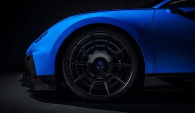 Και εγένετο η Bugatti Chiron Pur Sport!