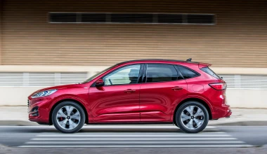 Νέο Ford Kuga: έρχεται σε βενζίνη, diesel, plug-in hybrid, EcoBlue Hybrid και Hybrid