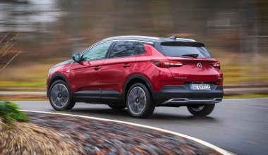 Opel Grandland X HYBRID: Επιβλητικό και Υβριδικό